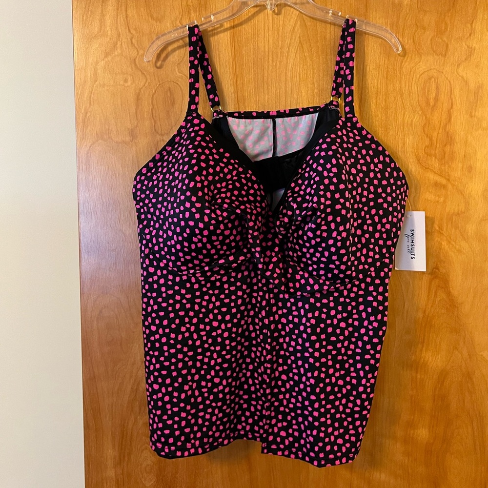 Swimsuits For All Tankini Swim Top Womens Plus Dots Padded NWT Size 30
